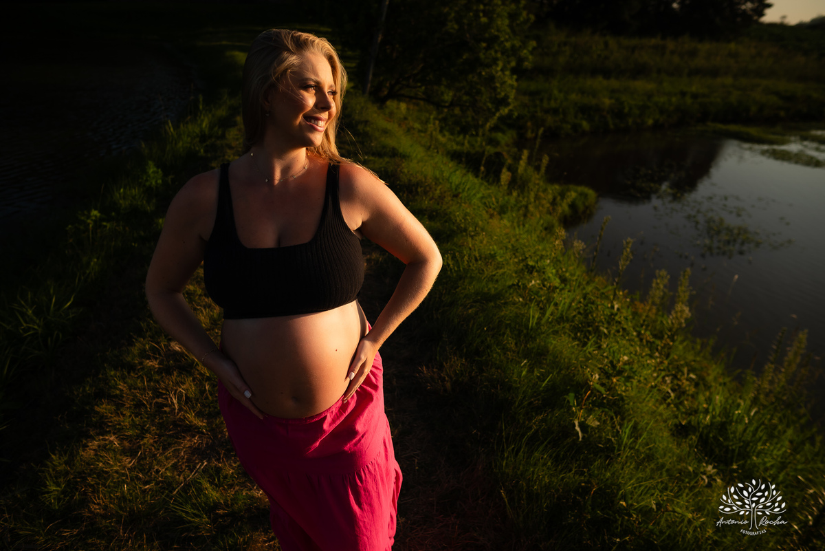 ensaio gestante - fotografia de família - espera do Caio - ensaio ao entardecer - vinícola Nardello - Antonio Rocha Fotografias – Pelotas -  fotografia com emoção - Bento e Caio - gestação cheia de amor - ensaio fotográfico – ensaio externo – livro fotos