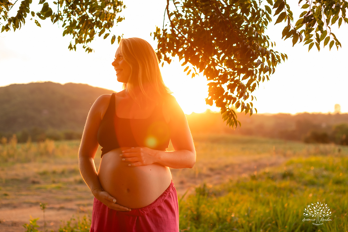 ensaio gestante - fotografia de família - espera do Caio - ensaio ao entardecer - vinícola Nardello - Antonio Rocha Fotografias – Pelotas -  fotografia com emoção - Bento e Caio - gestação cheia de amor - ensaio fotográfico – ensaio externo – livro fotos