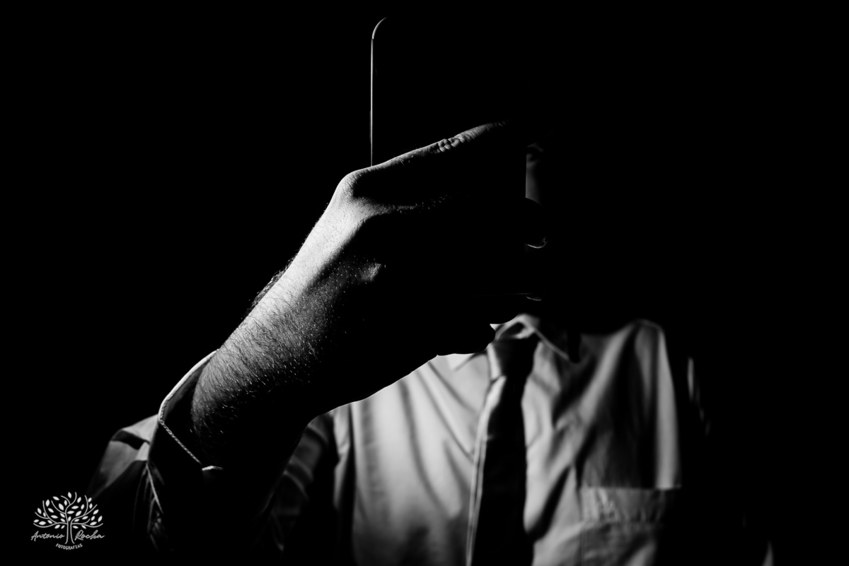 alegria - dedicação - esforço - aprendizado - formatura - Direito - Pedro - festa - amizade - Xavante - DJ - Xavabanda - discurso - brinde - pista de dança - bar - costelão - celebração - família – Pelotas - trabalho - registro - Antonio Rocha Fotografias