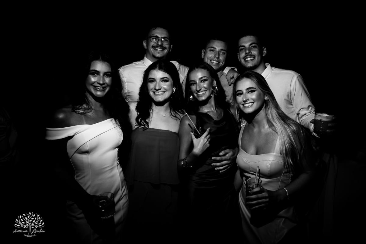 alegria - dedicação - esforço - aprendizado - formatura - Direito - Pedro - festa - amizade - Xavante - DJ - Xavabanda - discurso - brinde - pista de dança - bar - costelão - celebração - família – Pelotas - trabalho - registro - Antonio Rocha Fotografias