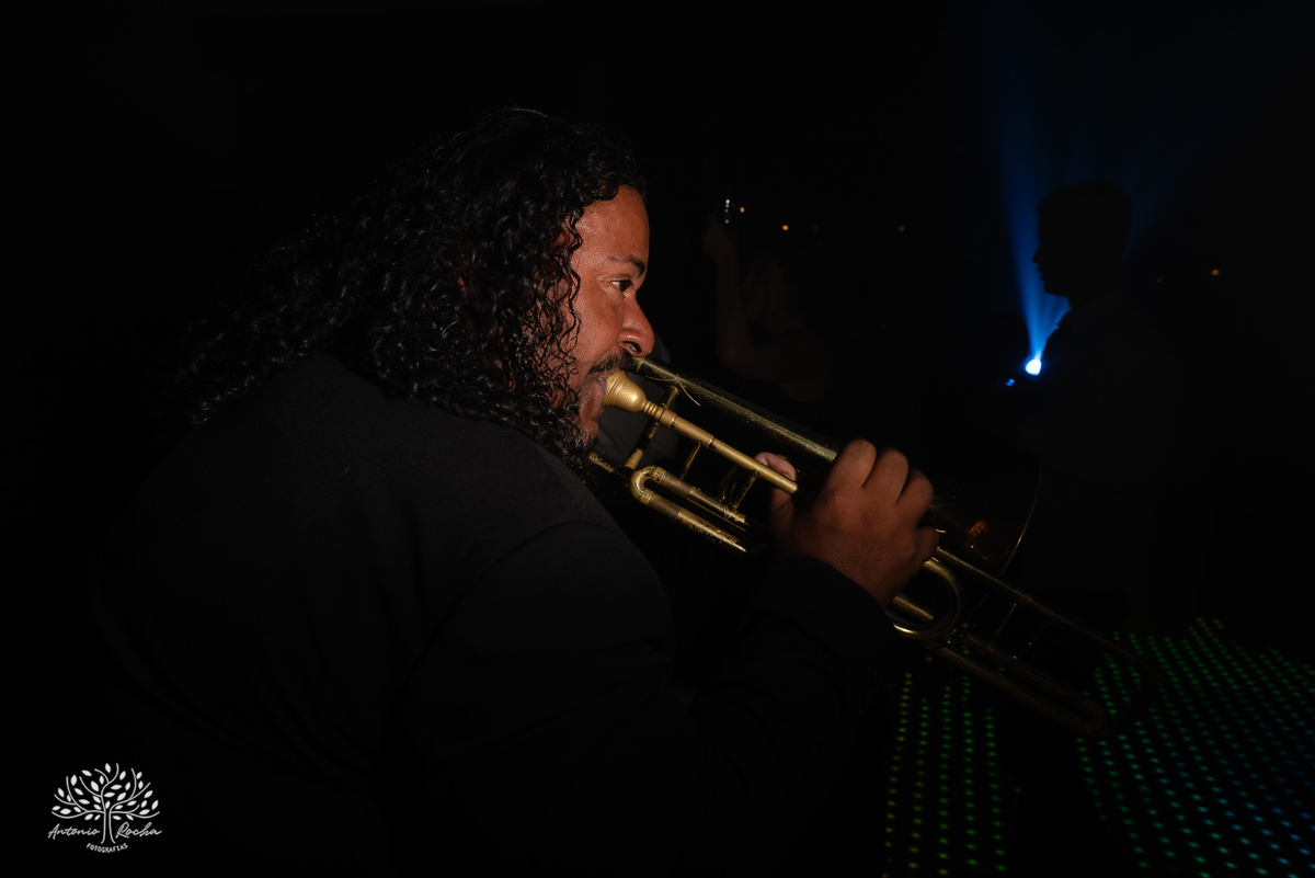 alegria - dedicação - esforço - aprendizado - formatura - Direito - Pedro - festa - amizade - Xavante - DJ - Xavabanda - discurso - brinde - pista de dança - bar - costelão - celebração - família – Pelotas - trabalho - registro - Antonio Rocha Fotografias