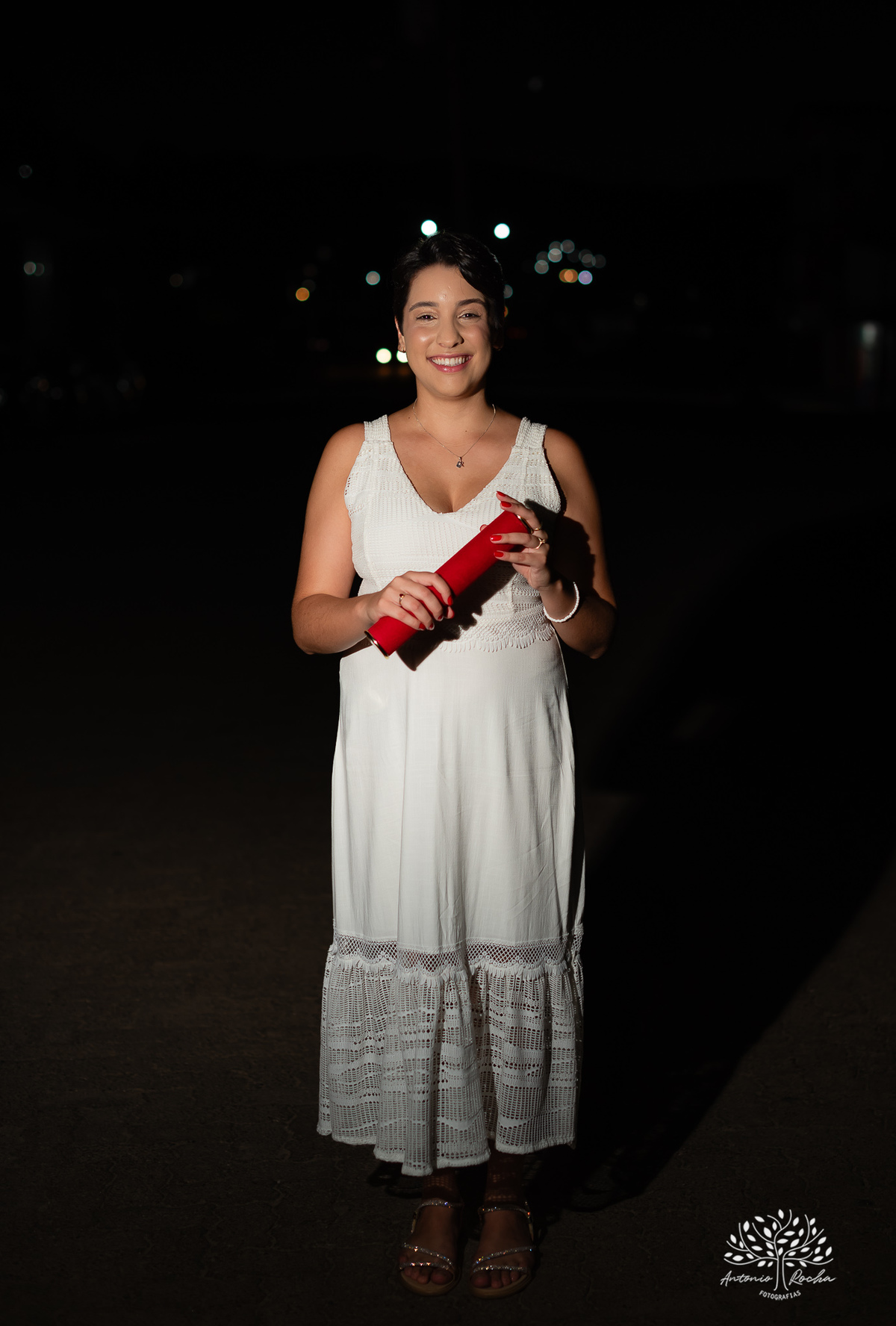 formatura - Direito - UFRGS - celebração - família - amigos - emoção - gratidão - conquista - pizzaria - raízes - colação de grau - festa - fotografia - memórias - alegria - sucesso - trajetória - abraços - momentos especiais-cerro grande do sul - pelotas