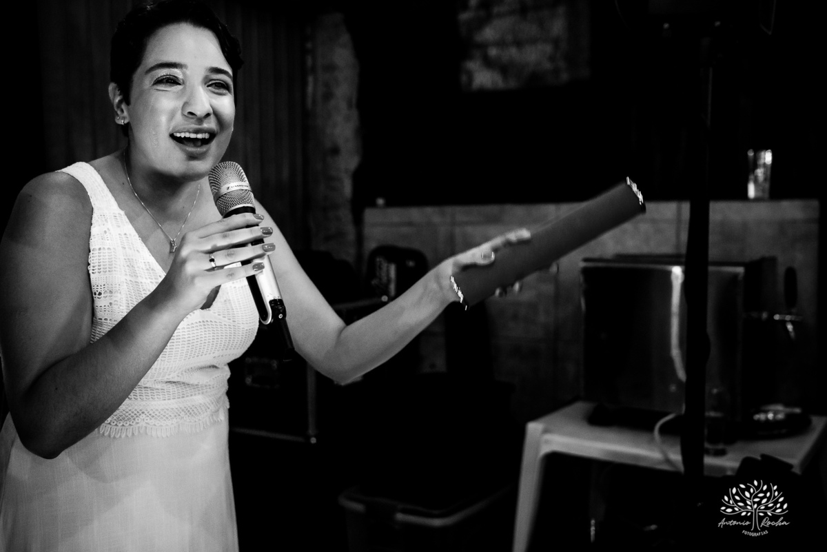 formatura - Direito - UFRGS - celebração - família - amigos - emoção - gratidão - conquista - pizzaria - raízes - colação de grau - festa - fotografia - memórias - alegria - sucesso - trajetória - abraços - momentos especiais-cerro grande do sul - pelotas