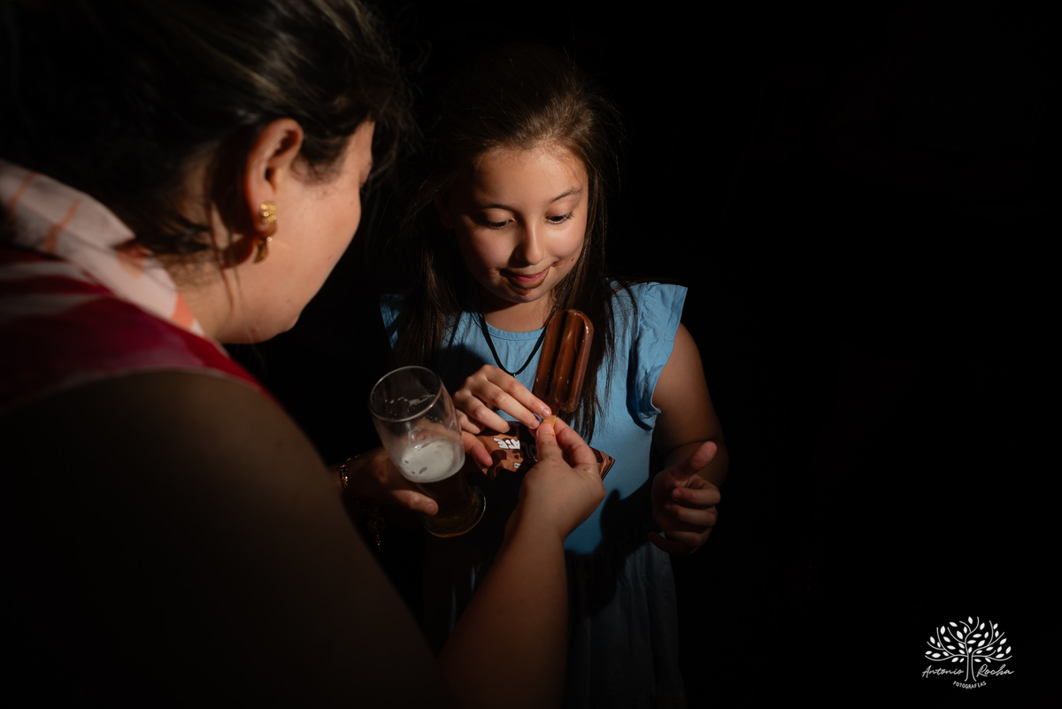 formatura - Direito - UFRGS - celebração - família - amigos - emoção - gratidão - conquista - pizzaria - raízes - colação de grau - festa - fotografia - memórias - alegria - sucesso - trajetória - abraços - momentos especiais-cerro grande do sul - pelotas