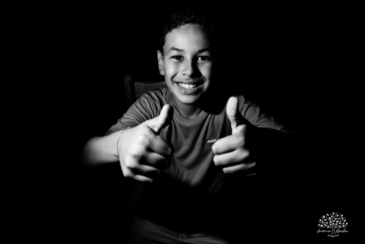 formatura - Direito - UFRGS - celebração - família - amigos - emoção - gratidão - conquista - pizzaria - raízes - colação de grau - festa - fotografia - memórias - alegria - sucesso - trajetória - abraços - momentos especiais-cerro grande do sul - pelotas