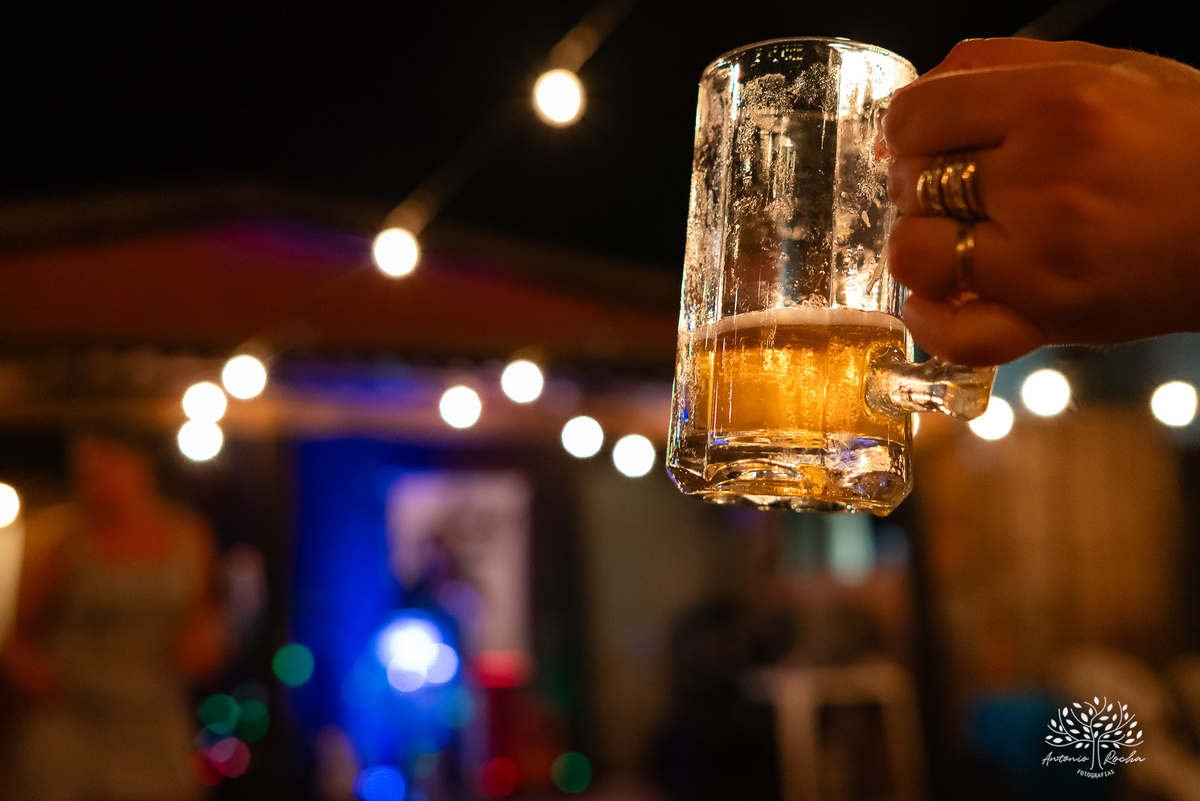 formatura - Direito - UFRGS - celebração - família - amigos - emoção - gratidão - conquista - pizzaria - raízes - colação de grau - festa - fotografia - memórias - alegria - sucesso - trajetória - abraços - momentos especiais-cerro grande do sul - pelotas