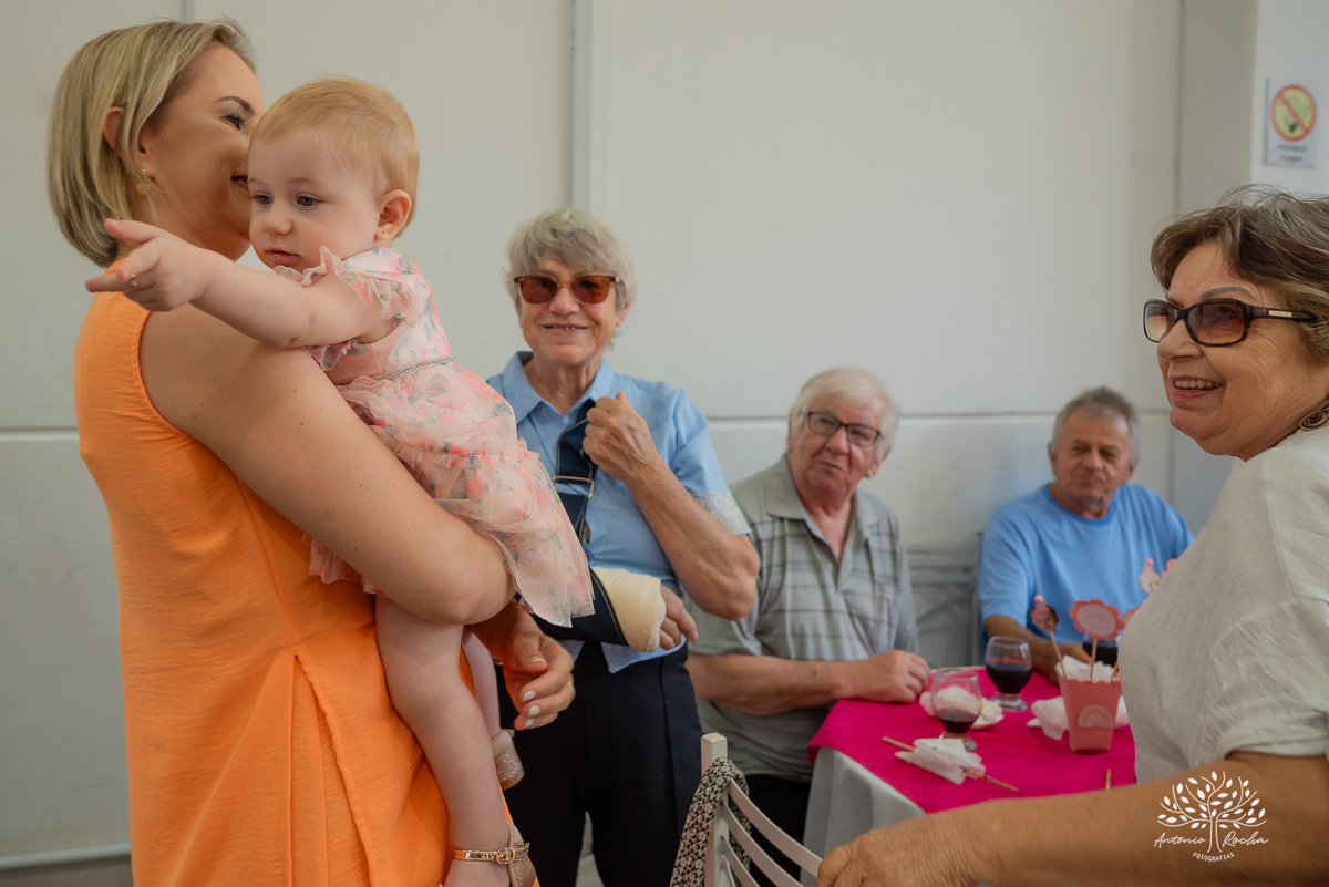 primeiro aninho - aniversário infantil - fotografia de festa - ensaio infantil - registro fotográfico - fotografia profissional - fotografia de crianças - festa de aniversário - fotografia de momentos – Pelotas – Loly Pop – Antonio Rocha Fotografias