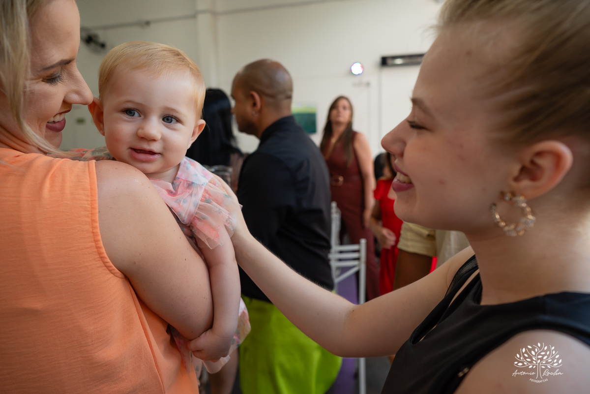 primeiro aninho - aniversário infantil - fotografia de festa - ensaio infantil - registro fotográfico - fotografia profissional - fotografia de crianças - festa de aniversário - fotografia de momentos – Pelotas – Loly Pop – Antonio Rocha Fotografias