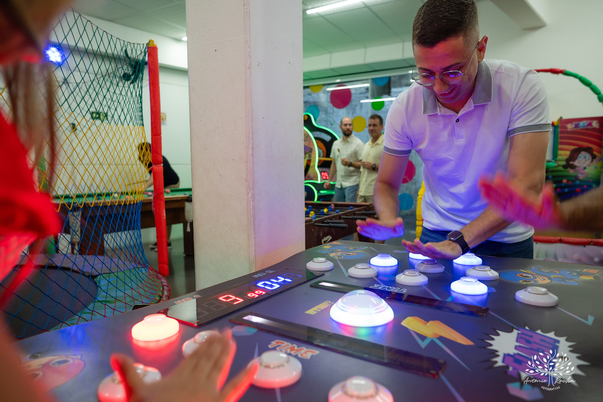 primeiro aninho - aniversário infantil - fotografia de festa - ensaio infantil - registro fotográfico - fotografia profissional - fotografia de crianças - festa de aniversário - fotografia de momentos – Pelotas – Loly Pop – Antonio Rocha Fotografias