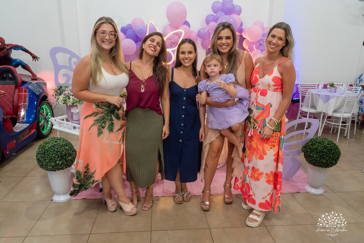 aniversário - Maria Antônia - festa infantil - Jardim de Borboletas - decoração - alegria - diversão - brincadeiras - cama elástica - carro motorizado - roda-roda - tombo legal - família - amigos - amor - celebração – Pelotas – Antonio Rocha Fotografias