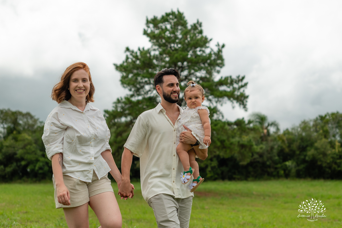 primeiro aninho - fotografia infantil - ensaio de aniversário - festa de um ano - fotografia profissional - ensaio família - amor e fé - registros emocionantes - fotografia de família - celebração infantil – Pelotas - Antonio Rocha Fotografias
