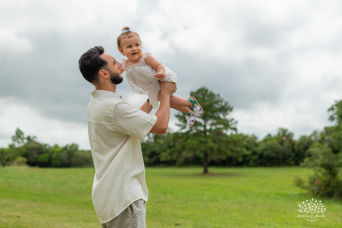 primeiro aninho - fotografia infantil - ensaio de aniversário - festa de um ano - fotografia profissional - ensaio família - amor e fé - registros emocionantes - fotografia de família - celebração infantil – Pelotas - Antonio Rocha Fotografias
