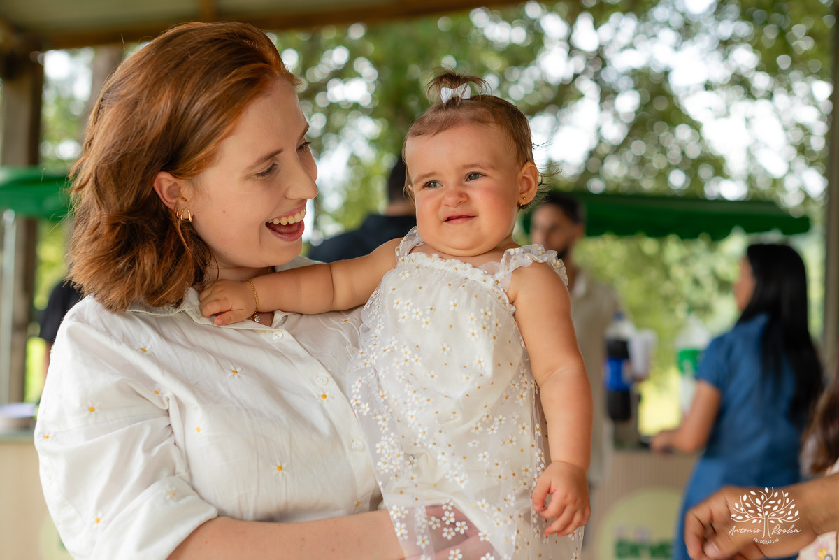 primeiro aninho - fotografia infantil - ensaio de aniversário - festa de um ano - fotografia profissional - ensaio família - amor e fé - registros emocionantes - fotografia de família - celebração infantil – Pelotas - Antonio Rocha Fotografias