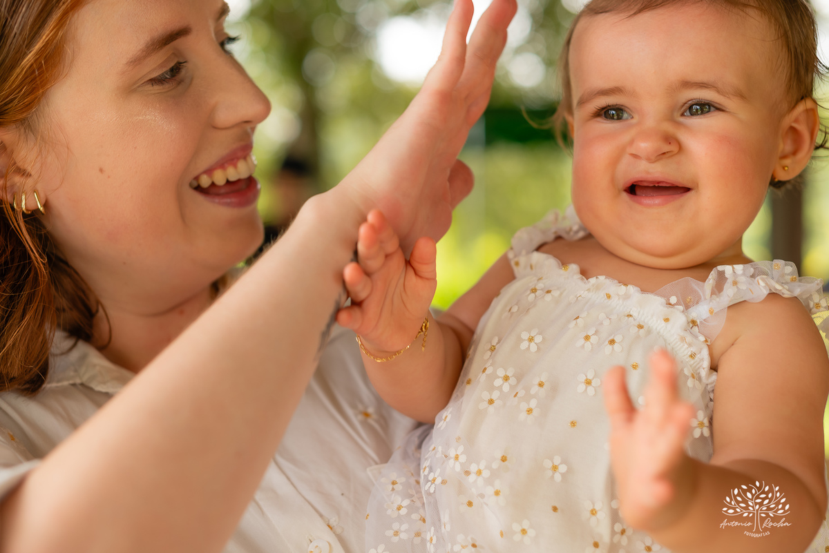 primeiro aninho - fotografia infantil - ensaio de aniversário - festa de um ano - fotografia profissional - ensaio família - amor e fé - registros emocionantes - fotografia de família - celebração infantil – Pelotas - Antonio Rocha Fotografias