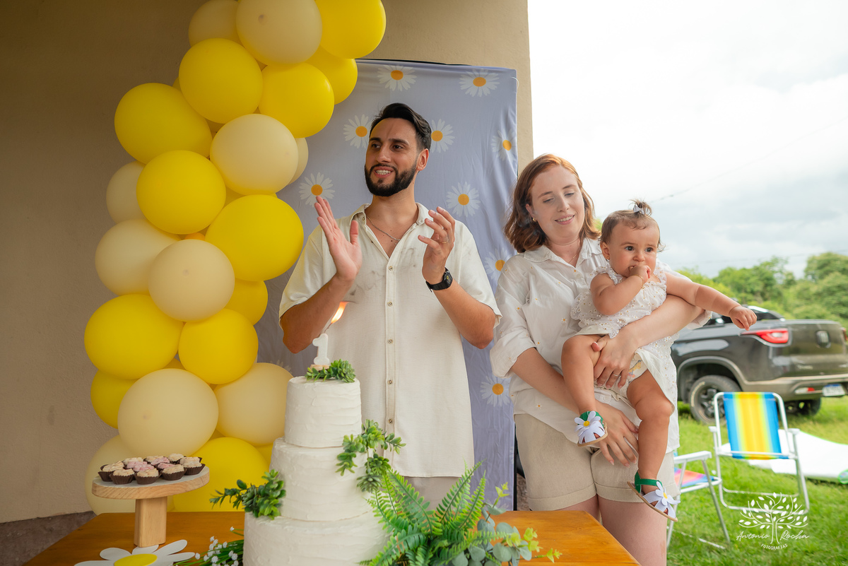 primeiro aninho - fotografia infantil - ensaio de aniversário - festa de um ano - fotografia profissional - ensaio família - amor e fé - registros emocionantes - fotografia de família - celebração infantil – Pelotas - Antonio Rocha Fotografias