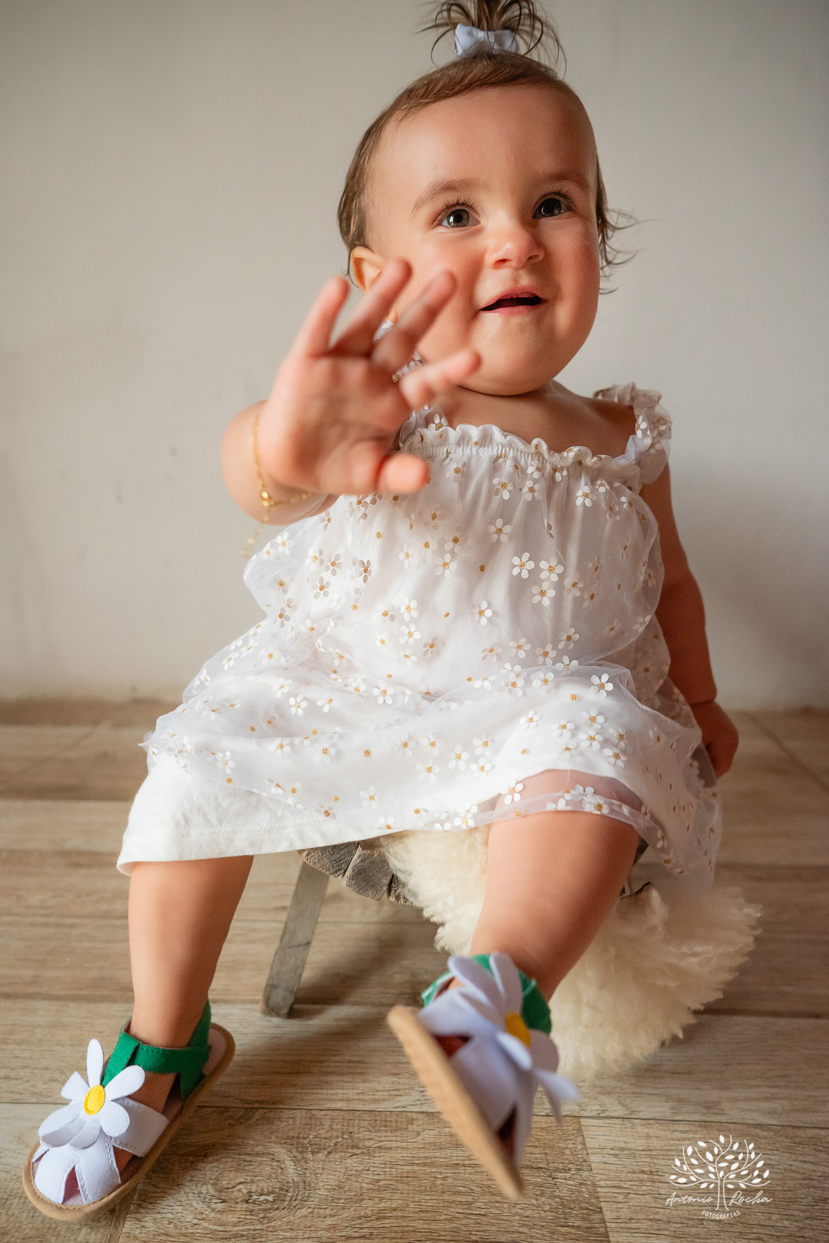 primeiro aninho - fotografia infantil - ensaio de aniversário - festa de um ano - fotografia profissional - ensaio família - amor e fé - registros emocionantes - fotografia de família - celebração infantil – Pelotas - Antonio Rocha Fotografias