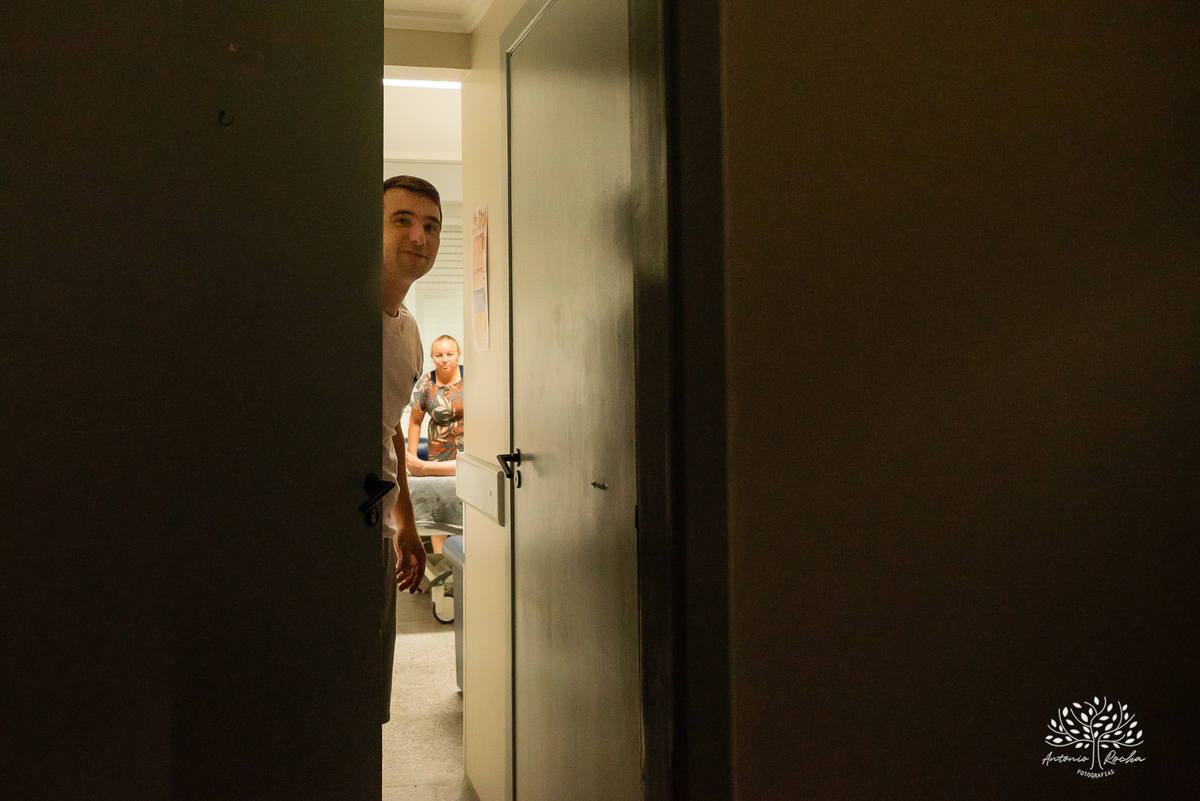 Fotografia de família - Fotografia de parto - Fotografia profissional - Chá revelação – Foto do Nascimento - Antonio Rocha Fotografias – HU – Maternidade - Ensaio fotográfico - Fotografia documental - Fotografia afetiva - Fotografia de bebês - Pelotas