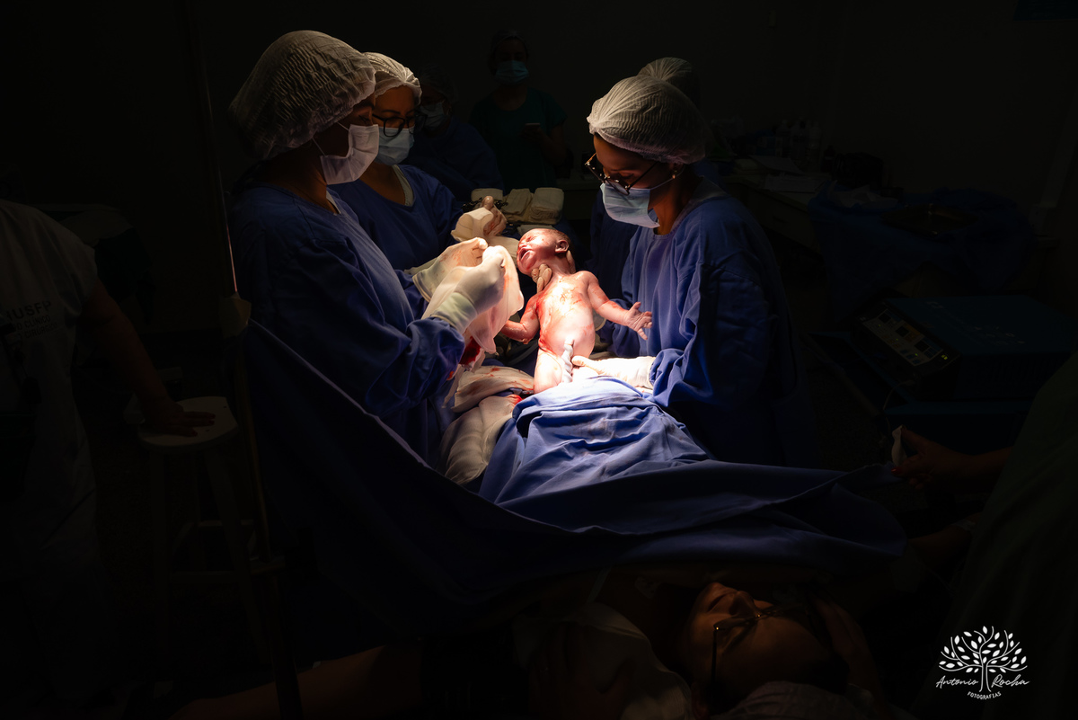 Fotografia de família - Fotografia de parto - Fotografia profissional - Chá revelação – Foto do Nascimento - Antonio Rocha Fotografias – HU – Maternidade - Ensaio fotográfico - Fotografia documental - Fotografia afetiva - Fotografia de bebês - Pelotas