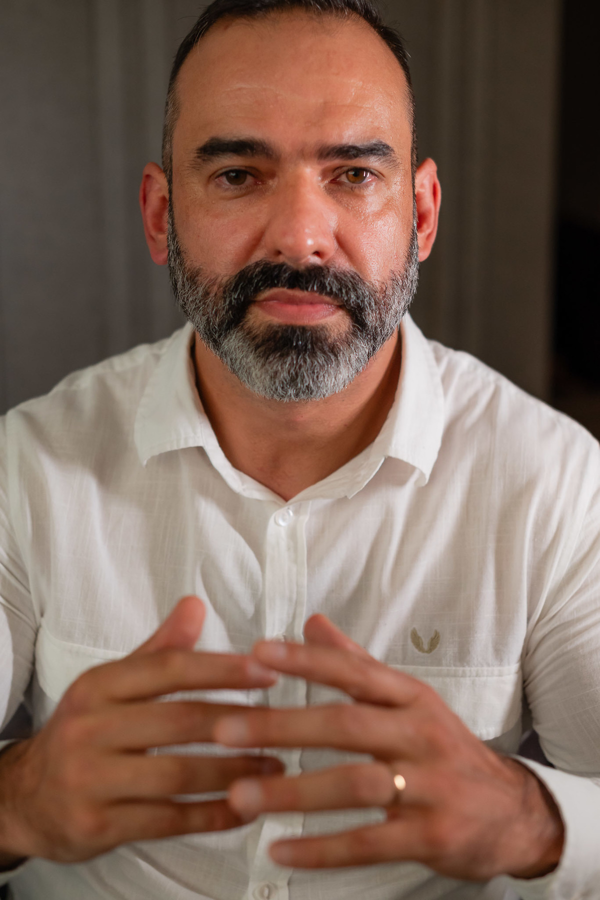 ensaio corporativo - identidade visual - fotos autênticas - posicionamento de marca - humanização da marca - fotografia para redes sociais - ensaio profissional - branding pessoal - imagem profissional - fotos para consultório - Antonio Rocha Fotografias 