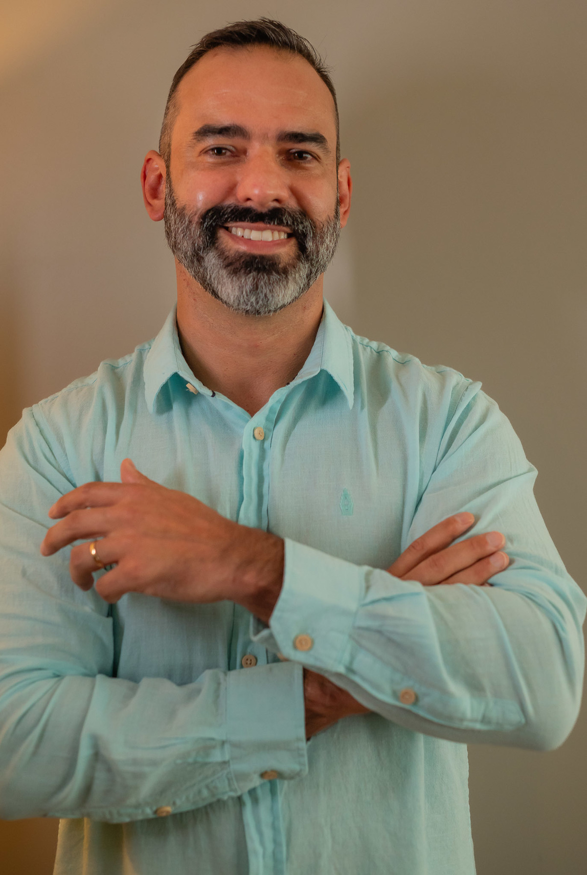 ensaio corporativo - identidade visual - fotos autênticas - posicionamento de marca - humanização da marca - fotografia para redes sociais - ensaio profissional - branding pessoal - imagem profissional - fotos para consultório - Antonio Rocha Fotografias 