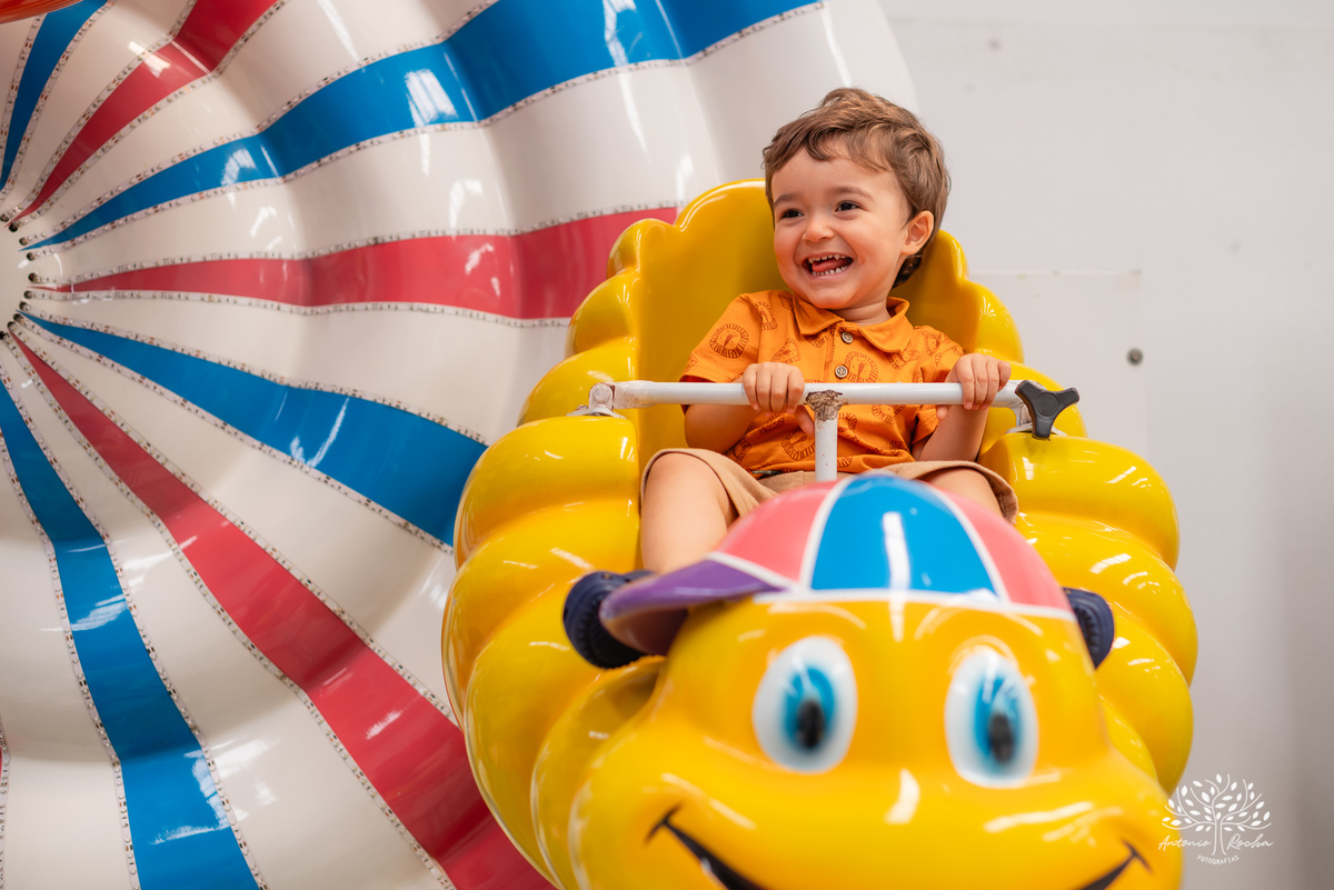 aniversário infantil - fotografia infantil - festa de aniversário - irmãos - fotografia profissional - alegria - comemoração - infância - fotos espontâneas - família - recordações - amor - Pelotas - Cliff Kids - Antonio Rocha Fotografias