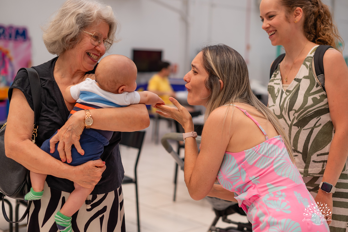 aniversário infantil - fotografia infantil - festa de aniversário - irmãos - fotografia profissional - alegria - comemoração - infância - fotos espontâneas - família - recordações - amor - Pelotas - Cliff Kids - Antonio Rocha Fotografias