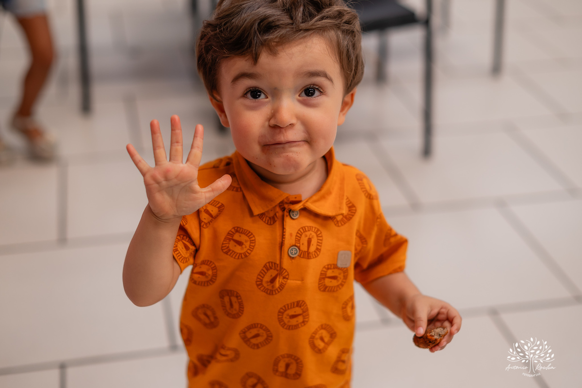 aniversário infantil - fotografia infantil - festa de aniversário - irmãos - fotografia profissional - alegria - comemoração - infância - fotos espontâneas - família - recordações - amor - Pelotas - Cliff Kids - Antonio Rocha Fotografias