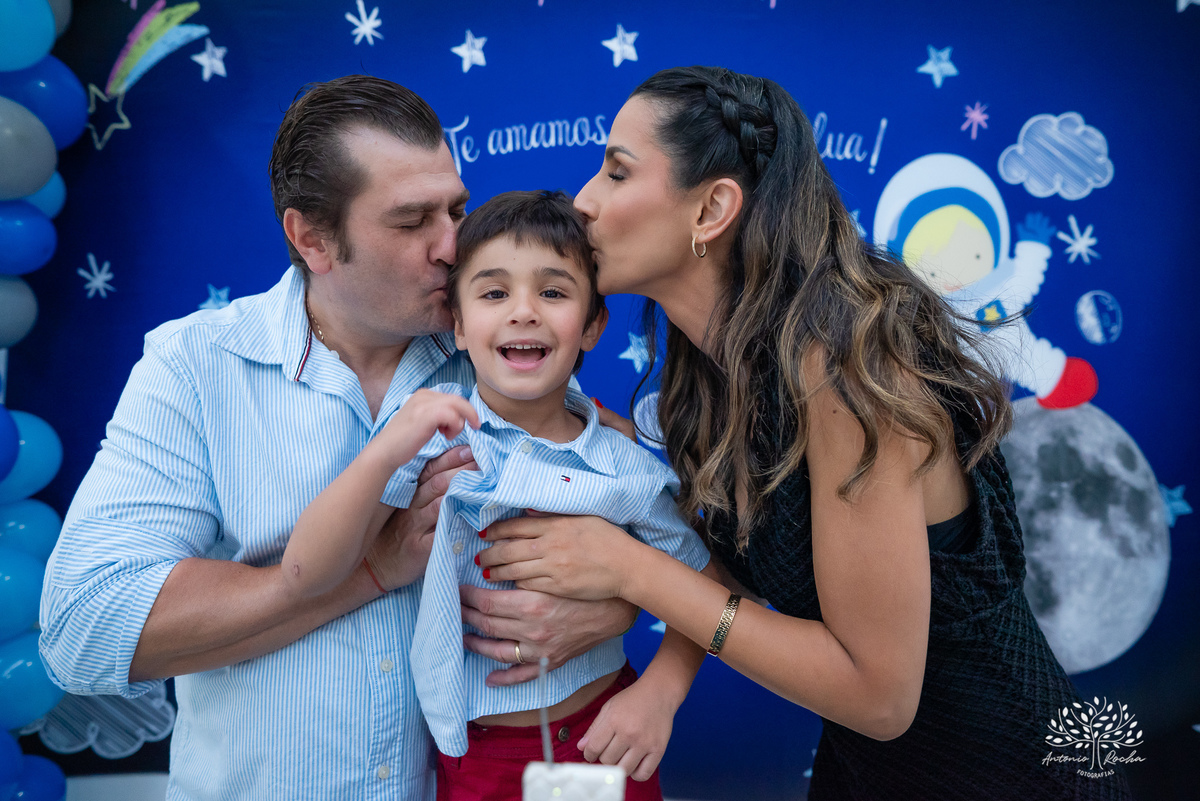 fotografia infantil - aniversário infantil - fotógrafo de festas - fotografia espontânea -Pelotas - cliff kids - espontaneidade - festa de 5 anos - Joaquim - registros inesquecíveis - fotografia profissional - Antonio Rocha Fotografias - astronauta
