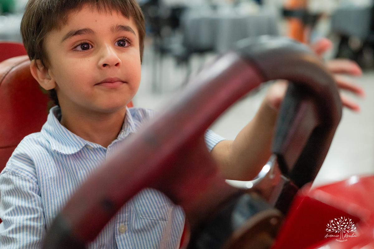 fotografia infantil - aniversário infantil - fotógrafo de festas - fotografia espontânea -Pelotas - cliff kids - espontaneidade - festa de 5 anos - Joaquim - registros inesquecíveis - fotografia profissional - Antonio Rocha Fotografias - astronauta