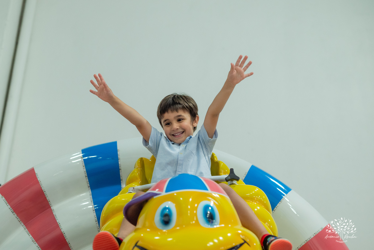 fotografia infantil - aniversário infantil - fotógrafo de festas - fotografia espontânea -Pelotas - cliff kids - espontaneidade - festa de 5 anos - Joaquim - registros inesquecíveis - fotografia profissional - Antonio Rocha Fotografias - astronauta