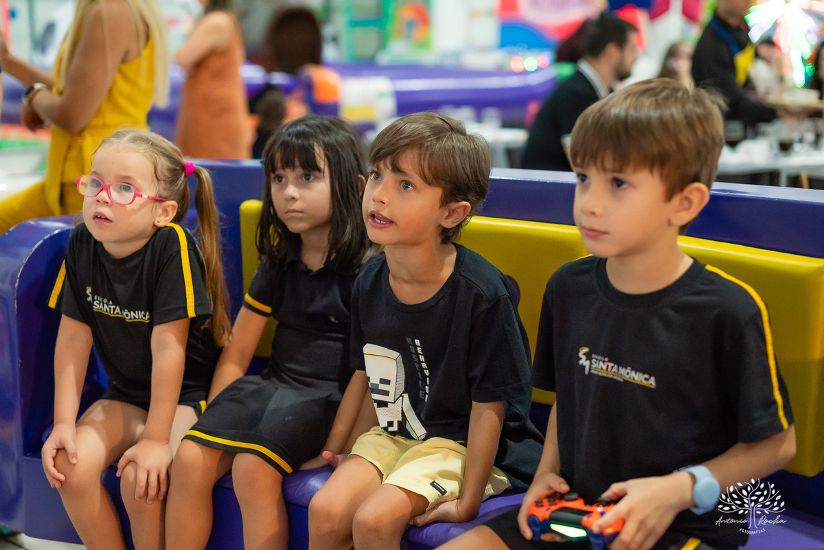 fotografia infantil - aniversário infantil - fotógrafo de festas - fotografia espontânea -Pelotas - cliff kids - espontaneidade - festa de 5 anos - Joaquim - registros inesquecíveis - fotografia profissional - Antonio Rocha Fotografias - astronauta