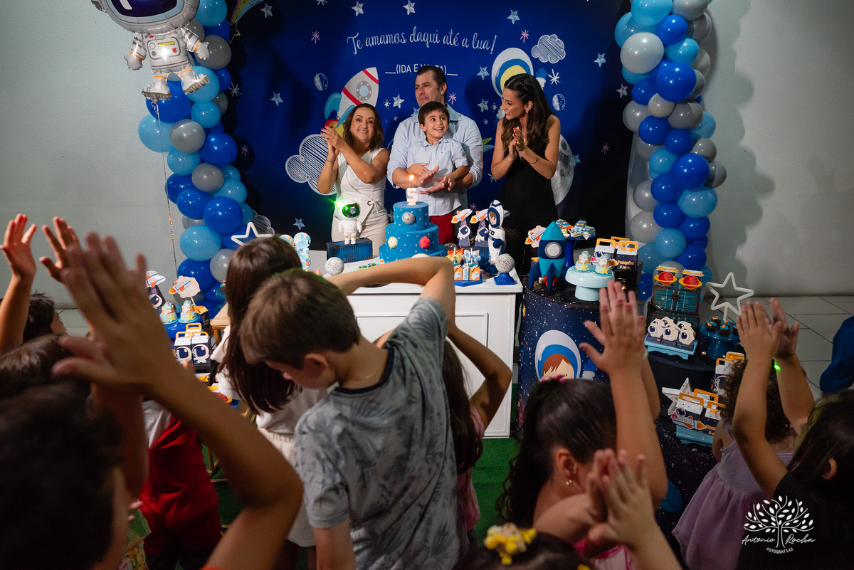 fotografia infantil - aniversário infantil - fotógrafo de festas - fotografia espontânea -Pelotas - cliff kids - espontaneidade - festa de 5 anos - Joaquim - registros inesquecíveis - fotografia profissional - Antonio Rocha Fotografias - astronauta