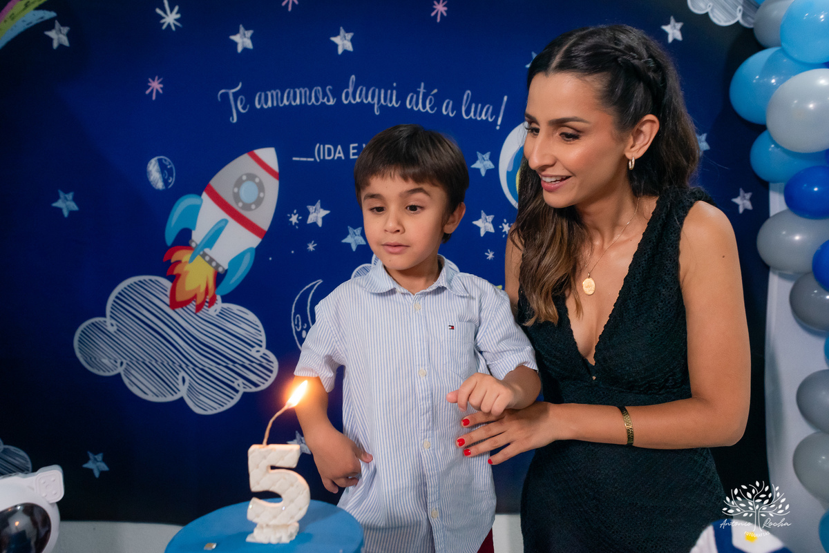fotografia infantil - aniversário infantil - fotógrafo de festas - fotografia espontânea -Pelotas - cliff kids - espontaneidade - festa de 5 anos - Joaquim - registros inesquecíveis - fotografia profissional - Antonio Rocha Fotografias - astronauta