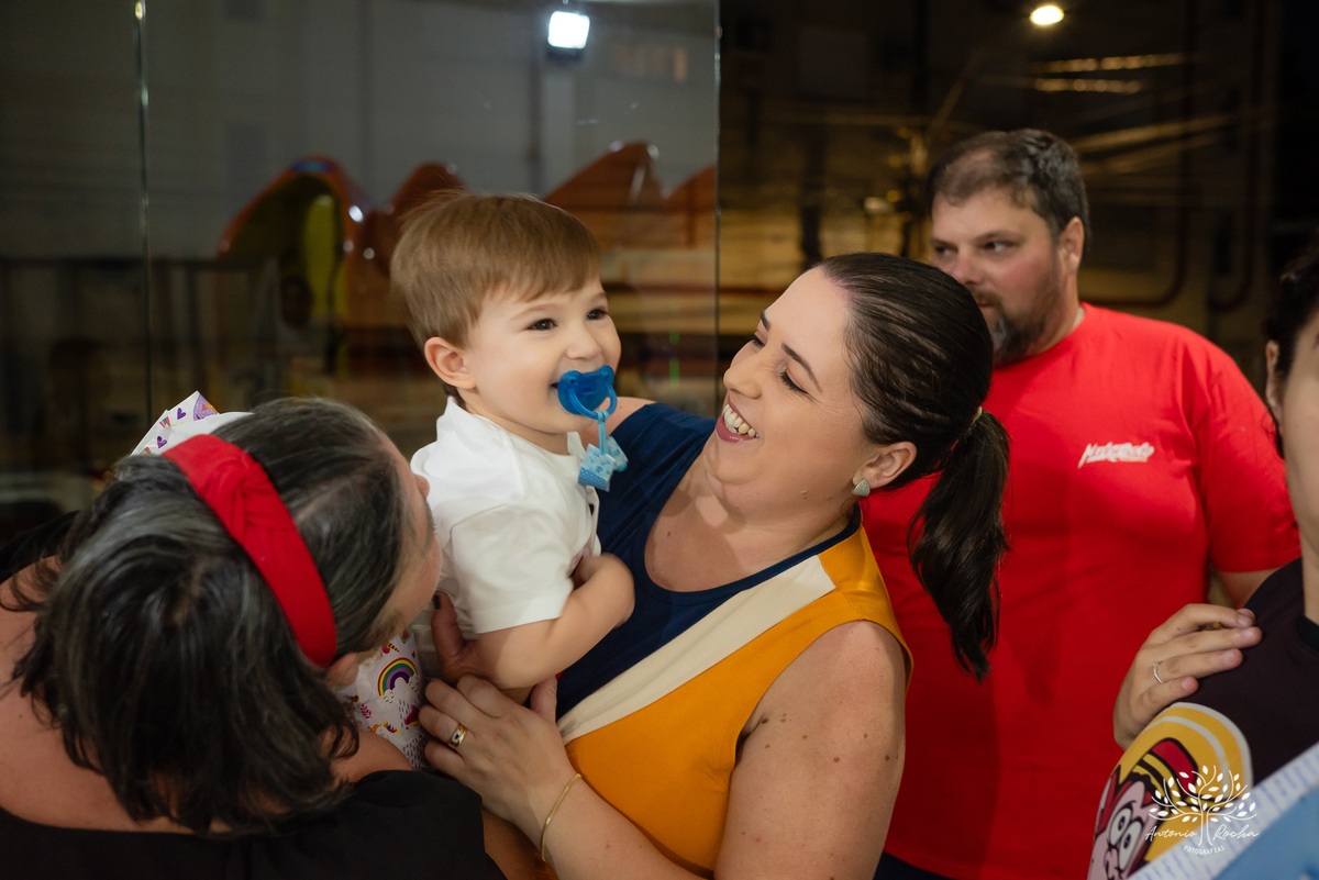 Aniversário infantil - Fotografia de festa infantil - Fotógrafo de aniversários - Anael - Festa no Tio Guigui - Fotografia de criança - Show do parabéns - Tirolesa - Fotógrafo profissional - Antonio Rocha Fotografias – Pelotas – Fotografo de família
