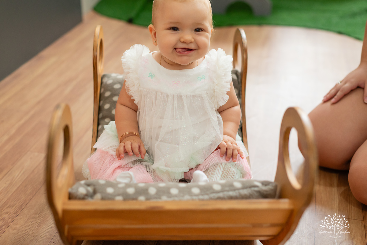 primeiro aninho - festa infantil - fotografia de aniversário - fotógrafo de crianças - fotografia infantil - aniversário de 1 ano - ensaio infantil - irmã mais velha - registro afetivo - Antonio Rocha Fotografias - fotografia espontânea - Pelotas -Adoleta