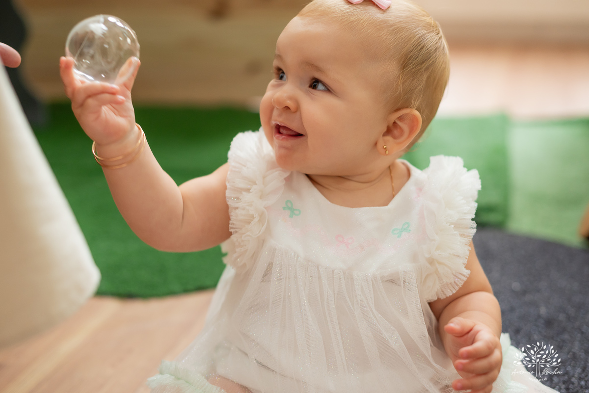 primeiro aninho - festa infantil - fotografia de aniversário - fotógrafo de crianças - fotografia infantil - aniversário de 1 ano - ensaio infantil - irmã mais velha - registro afetivo - Antonio Rocha Fotografias - fotografia espontânea - Pelotas -Adoleta