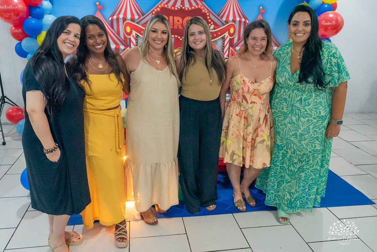 aniversário-infantil - primeiro-aninho - festa-de-1-ano - fotógrafo-infantil - fotografia-de-aniversário - Antonio-Rocha-Fotografias - decoração-circo - festa-tema-circo - Cliff-Kids - fotografia-profissional - ensaio-infantil - circo-do-Théo - Pelotas