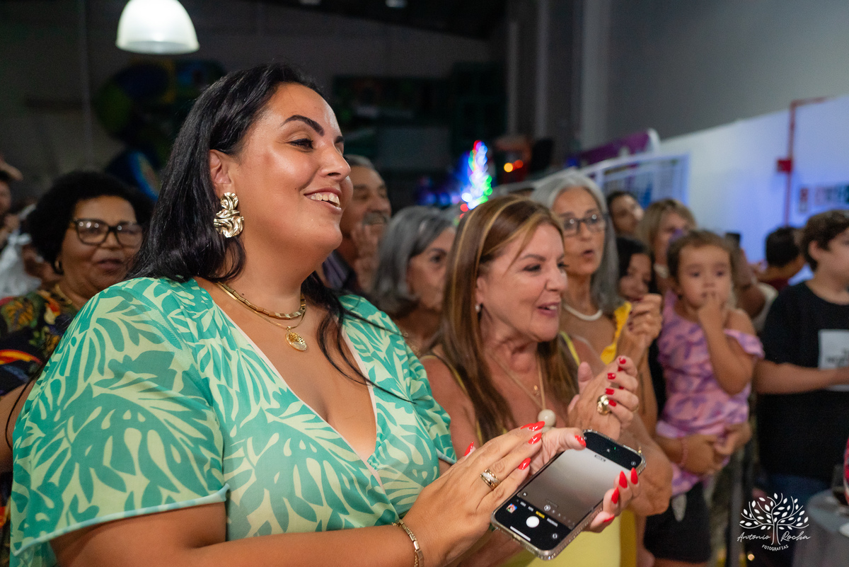 aniversário-infantil - primeiro-aninho - festa-de-1-ano - fotógrafo-infantil - fotografia-de-aniversário - Antonio-Rocha-Fotografias - decoração-circo - festa-tema-circo - Cliff-Kids - fotografia-profissional - ensaio-infantil - circo-do-Théo - Pelotas