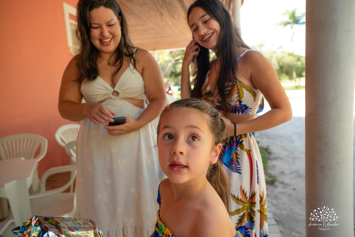 aniversário-infantil – fotografia-de-aniversário – fotógrafo-infantil - banho-de-chuva – memórias-da-infância – fotografia-afetiva – festa-infantil-ao-ar-livre – caça e pesca - Pelotas – fotografia-documental – fotografia-com-emoção – Antonio-Rocha