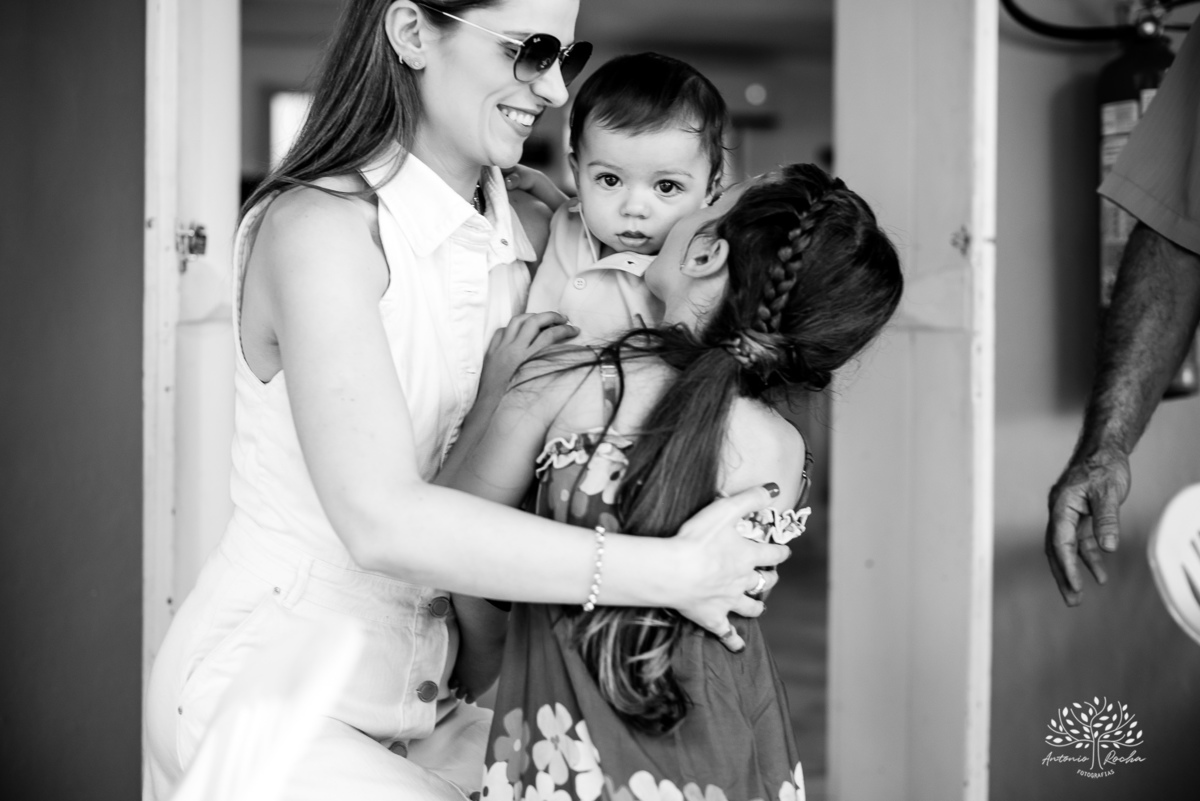 aniversário-infantil – fotografia-de-aniversário – fotógrafo-infantil - banho-de-chuva – memórias-da-infância – fotografia-afetiva – festa-infantil-ao-ar-livre – caça e pesca - Pelotas – fotografia-documental – fotografia-com-emoção – Antonio-Rocha