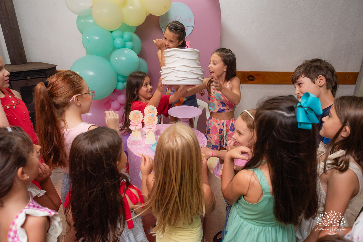 aniversário-infantil – fotografia-de-aniversário – fotógrafo-infantil - banho-de-chuva – memórias-da-infância – fotografia-afetiva – festa-infantil-ao-ar-livre – caça e pesca - Pelotas – fotografia-documental – fotografia-com-emoção – Antonio-Rocha