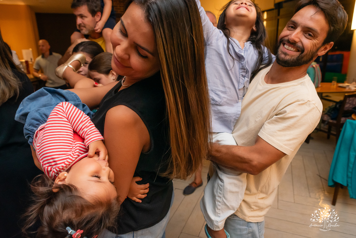 festa infantil - aniversário de 11 anos - fotografia de festa - fotógrafo infantil - festa no salão de condomínio - futebol de sabão - bexiga de água - @pesdescalco - lembranças da infância - Antonio Rocha Fotografias - fotografia de aniversário - Pelotas