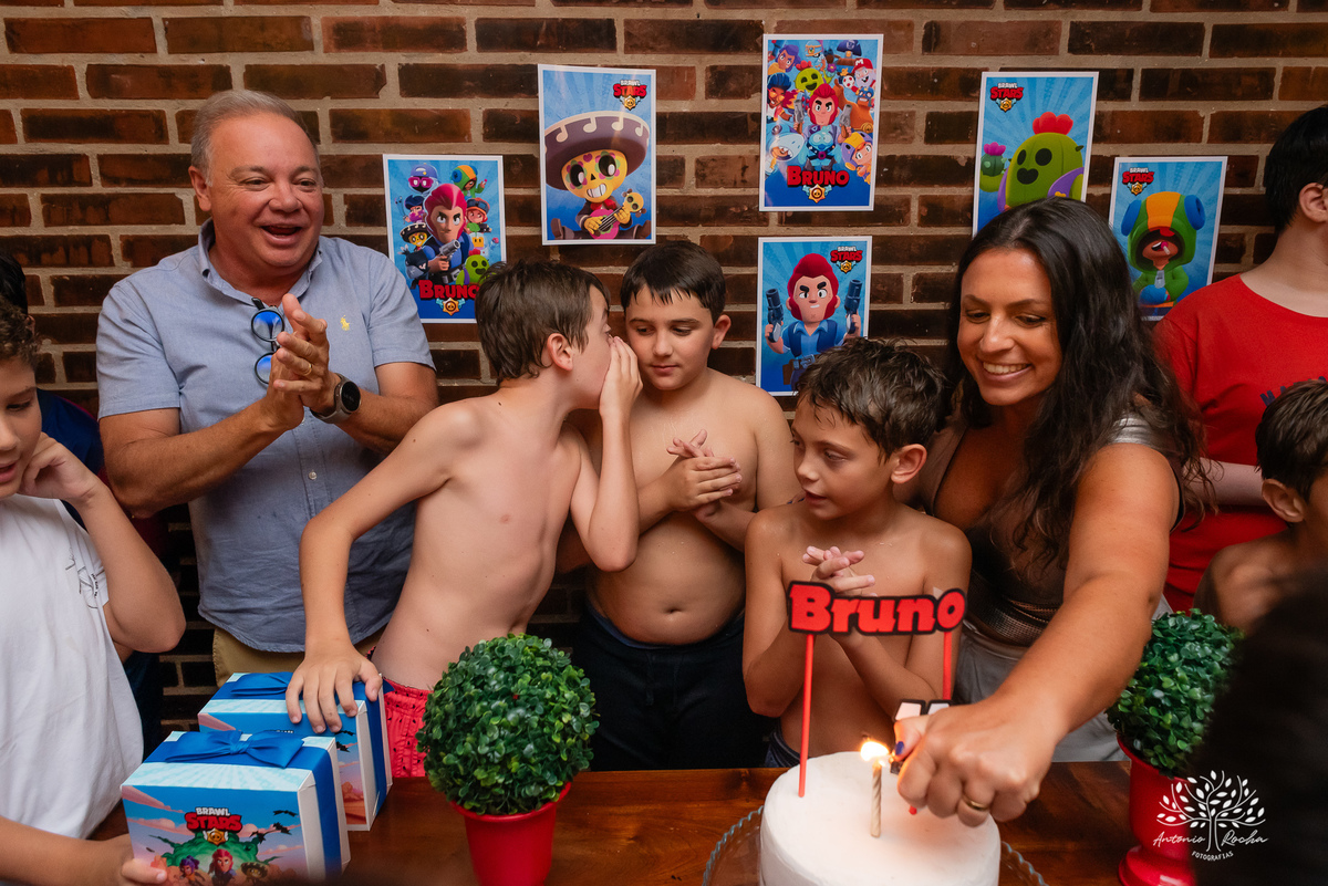 festa infantil - aniversário de 11 anos - fotografia de festa - fotógrafo infantil - festa no salão de condomínio - futebol de sabão - bexiga de água - @pesdescalco - lembranças da infância - Antonio Rocha Fotografias - fotografia de aniversário - Pelotas