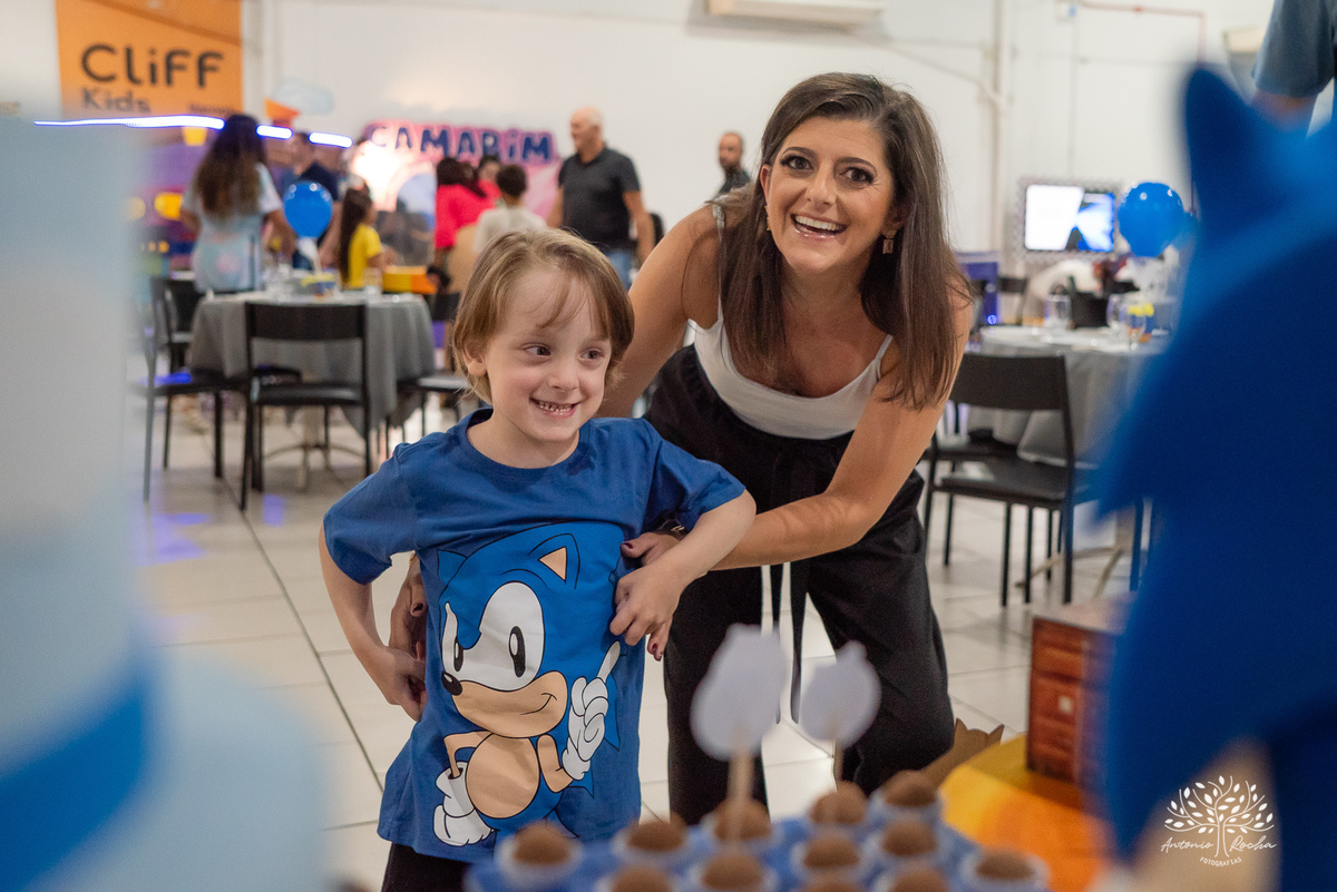 festa infantil - tema Sonic - fotografia infantil - fotógrafo de festas - Antonio Rocha Fotografias - fotos de aniversário - fotografia profissional - fotos espontâneas - alegria das crianças - Renata Dalbann - fotografia de eventos - Pelotas – Cliff Kids