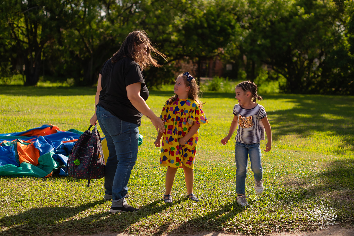 festa infantil - aniversário - fotógrafo de aniversário - fotógrafo infantil - Antonio Rocha Fotografias - escorrega inflável - fotografia de família - registros de infância - fotógrafo de eventos – ar livre - parabéns - fotógrafo de crianças - Pelotas