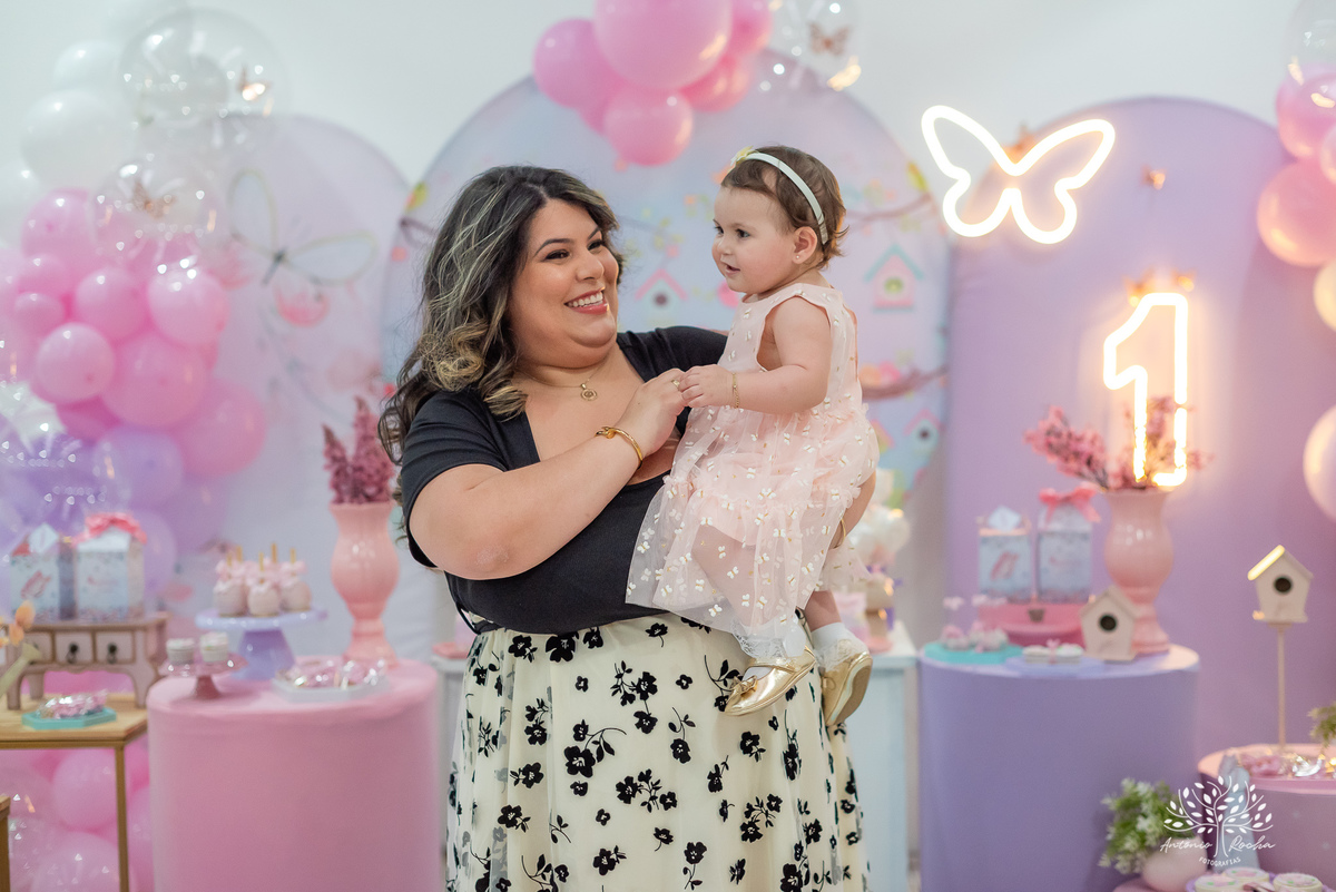 Isabella - primeiro aninho - festa infantil - fotografia de aniversário - fotógrafo de crianças - Cliff Kids - decoração de jardim - família - sorriso de criança - Antonio Rocha Fotografias - aniversário de 1 ano - ensaio infantil - fotografo profissional