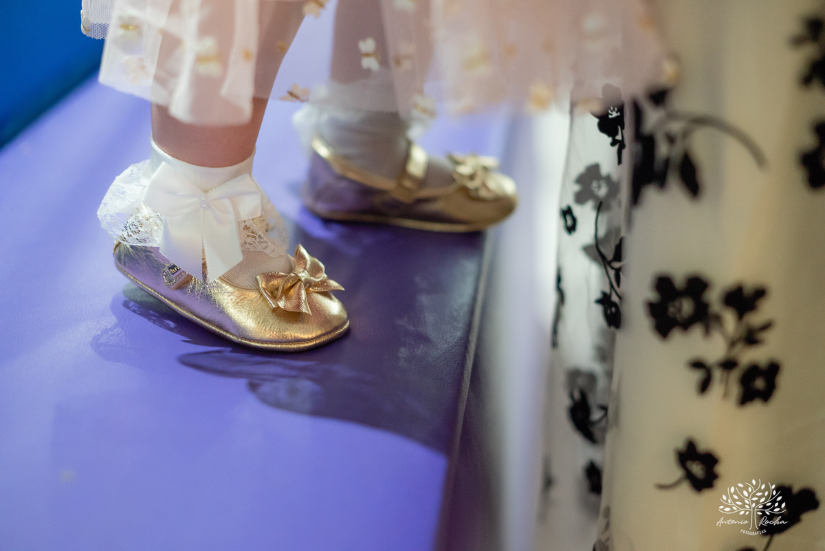 Isabella - primeiro aninho - festa infantil - fotografia de aniversário - fotógrafo de crianças - Cliff Kids - decoração de jardim - família - sorriso de criança - Antonio Rocha Fotografias - aniversário de 1 ano - ensaio infantil - fotografo profissional