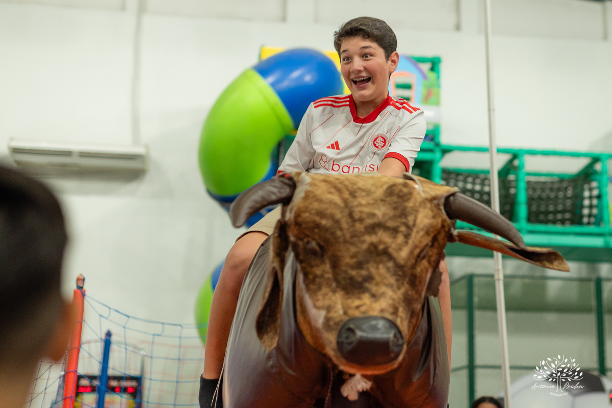 Isabella - primeiro aninho - festa infantil - fotografia de aniversário - fotógrafo de crianças - Cliff Kids - decoração de jardim - família - sorriso de criança - Antonio Rocha Fotografias - aniversário de 1 ano - ensaio infantil - fotografo profissional