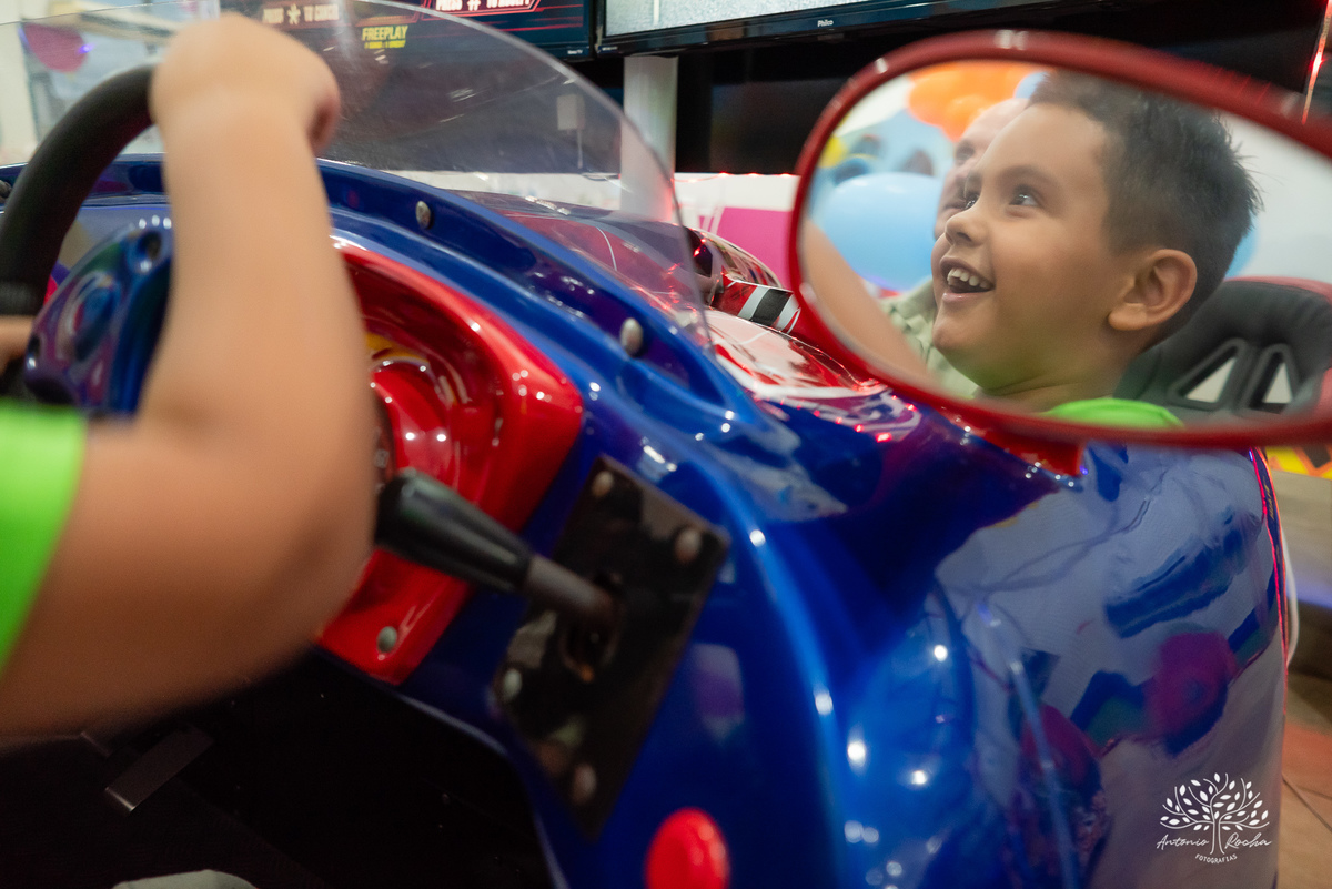 aniversário infantil - festa de 5 anos - fotografia infantil - fotografia de aniversário  - Antonio Rocha Fotografias - registro de memórias - festa no Loly Pop - Théo 5 anos - fotos de criança - alegria infantil - fotógrafo de eventos - Pelotas