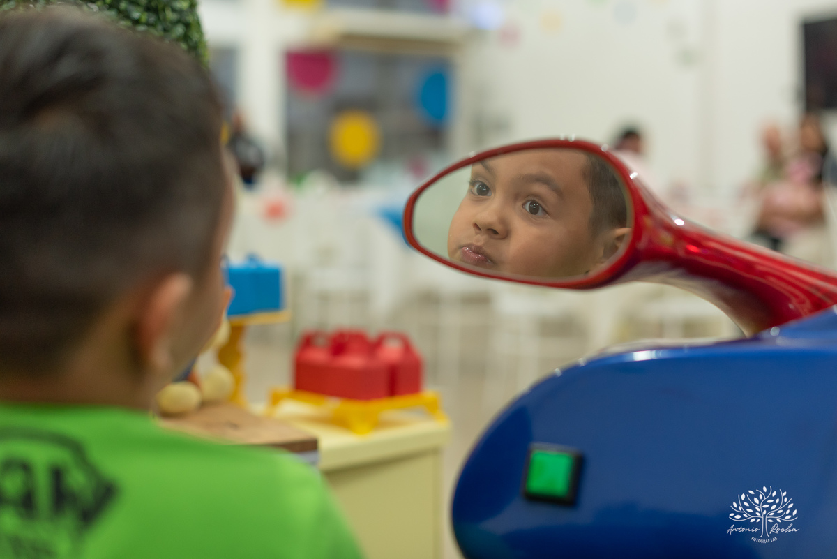 aniversário infantil - festa de 5 anos - fotografia infantil - fotografia de aniversário  - Antonio Rocha Fotografias - registro de memórias - festa no Loly Pop - Théo 5 anos - fotos de criança - alegria infantil - fotógrafo de eventos - Pelotas